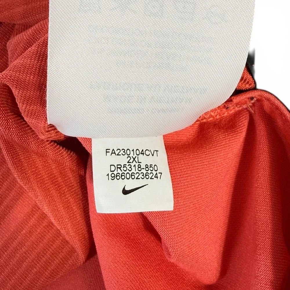 Nike Golf Tiger Woods Collection Stripe Polo XXL DR5318-850 Noble Red Ember Glow